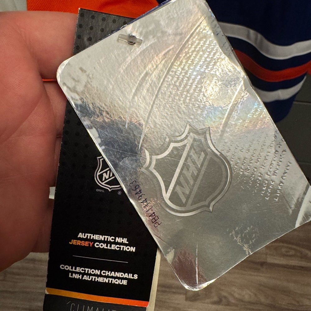 Connor McDavid Edmonton Oilers Jersey - Adidas - Size 50 - New w/ tags - Picture 8 of 8